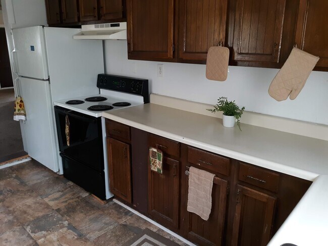 Foto del edificio - 8034 Fort Smallwood Rd