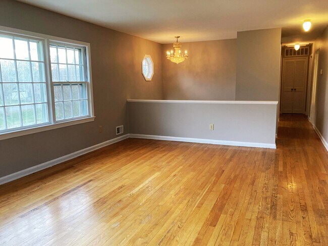 Foto del edificio - 2206 Wakefield St