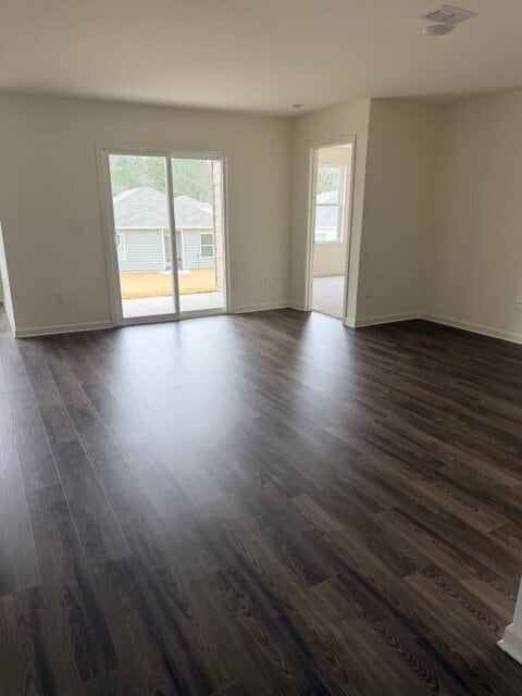 Foto del edificio - 305 McCleary Ln