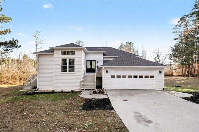 Building Photo - 241 Nacoochee Dr