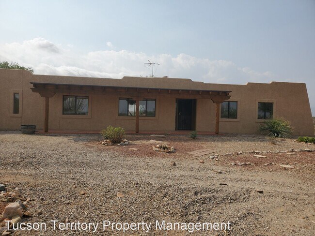 Building Photo - 3 br, 2 bath House - 12580 E Cam Dorotea