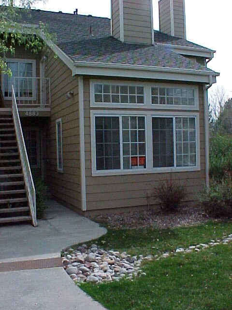 Foto del edificio - 4883 White Rock Cir