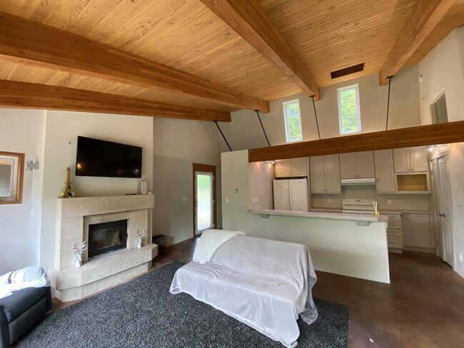 Photo du bâtiment - 1425 Benzon Crescent