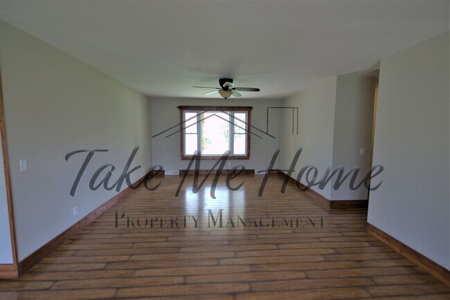 Foto del edificio - 3 Bedroom in Republic!