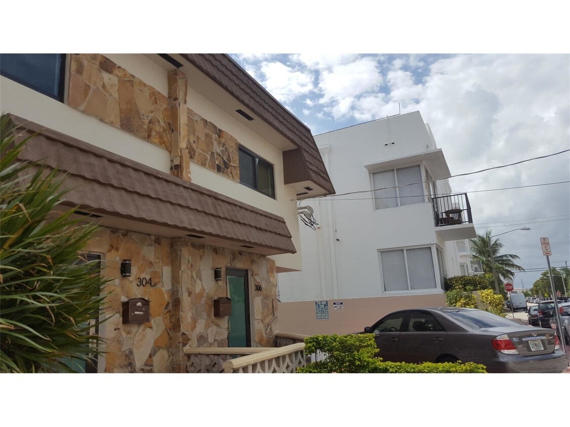 306 80th St Unit 306a Miami Beach Fl 33141 Condo For Rent In Primary Photo 306 80th St