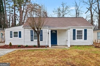 Building Photo - 2160 Dowdell Dr