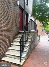 Building Photo - 503 Spruce St