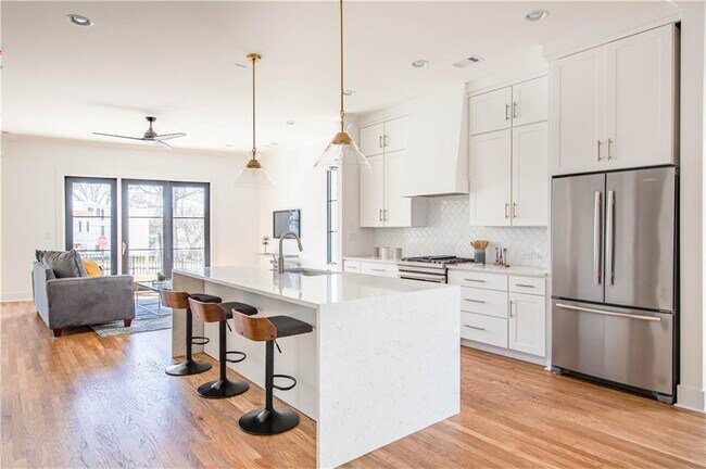 Foto del edificio - 1118 Arkwright Pl SE