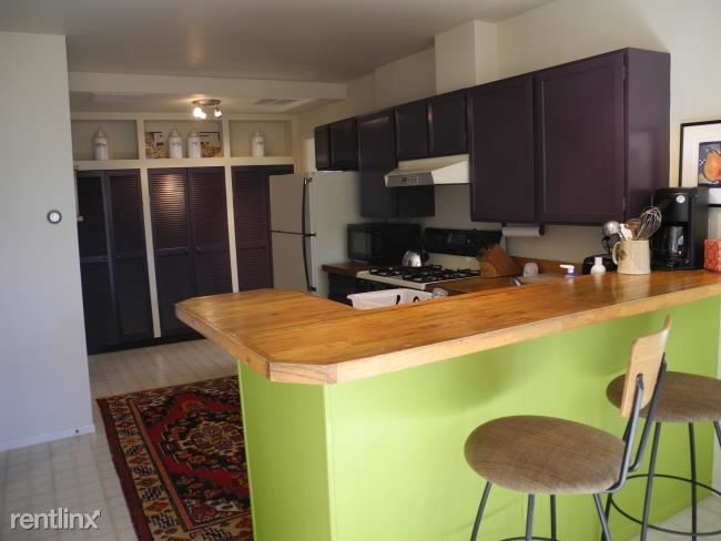 Foto del edificio - 1040 Pine St