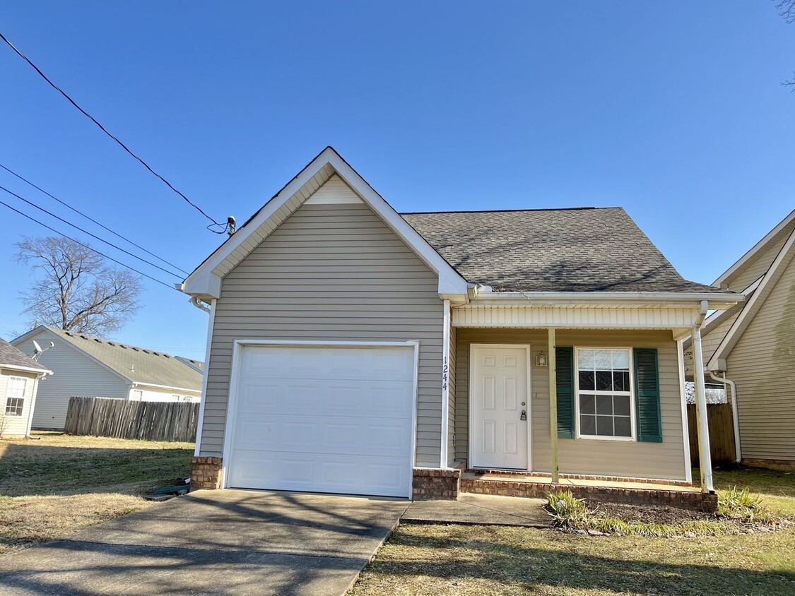 Primary Photo - Charming Single-Family Home