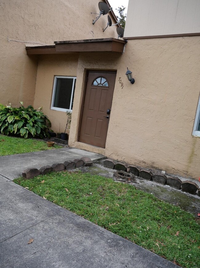 Building Photo - 7091 W Sunrise Blvd
