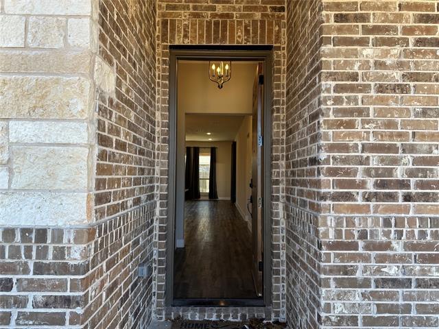 Building Photo - 233 Giddings Trl