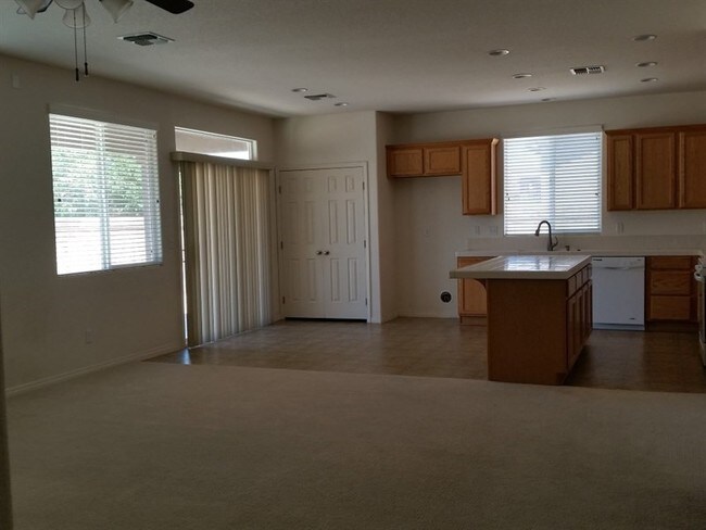 Building Photo - 577 McAlister Dr