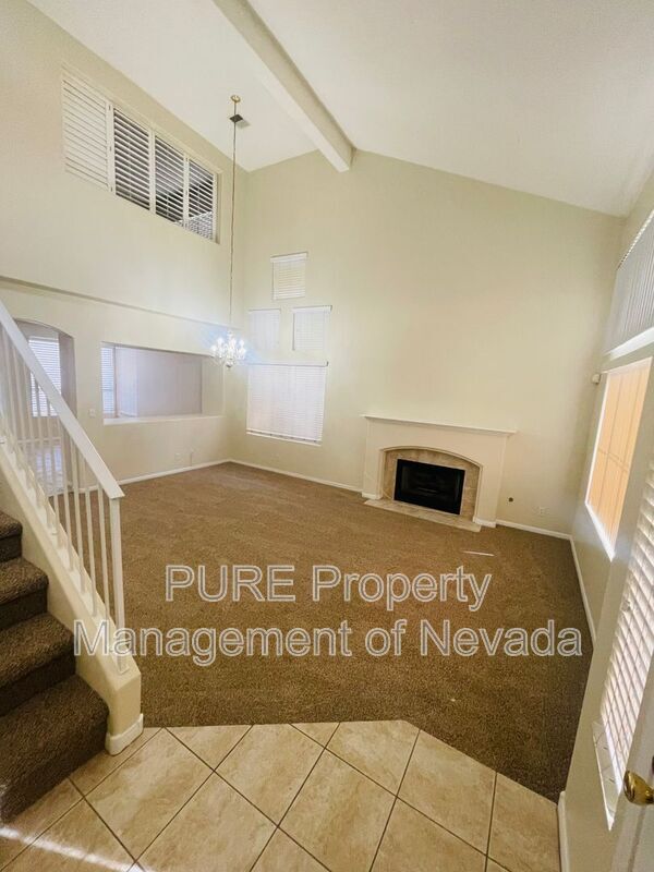 Building Photo - 266 Bluefield Ln