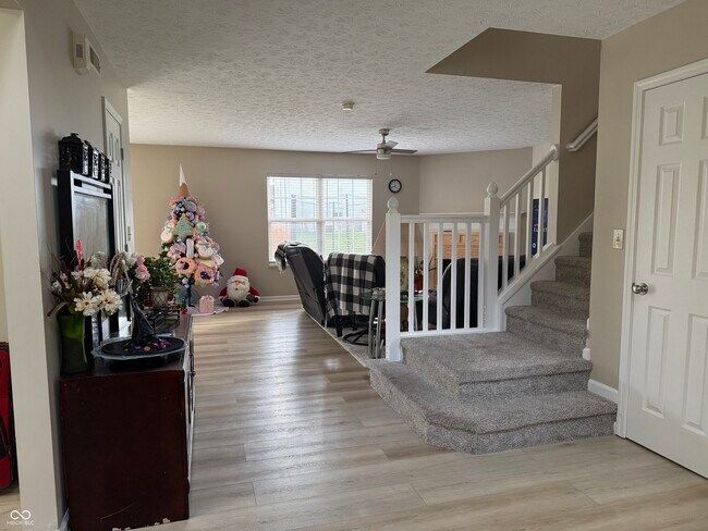 Foto del edificio - 12381 E 131st St