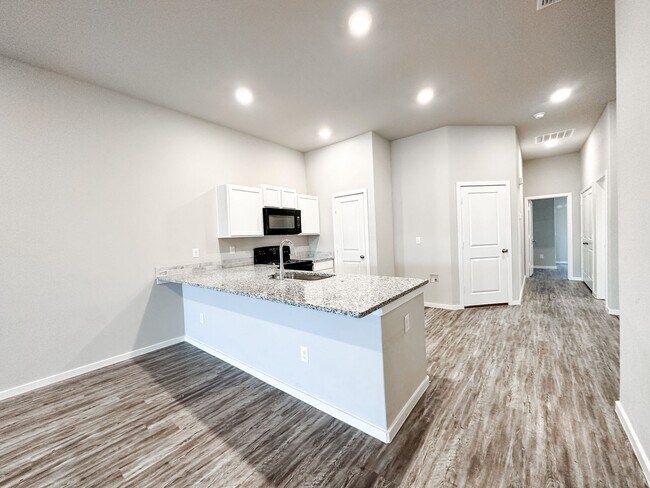 Foto del edificio - 1905 Langford Ave