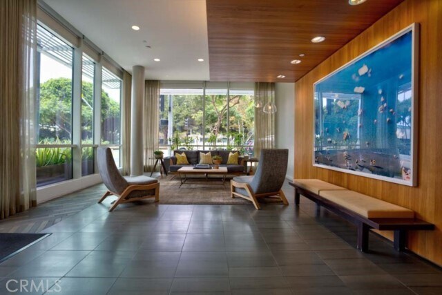 Foto del edificio - 1705 Ocean Ave