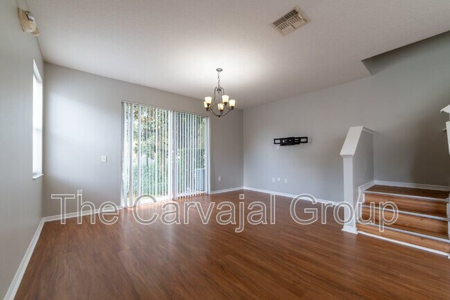 Building Photo - 5150 Regatta Dr