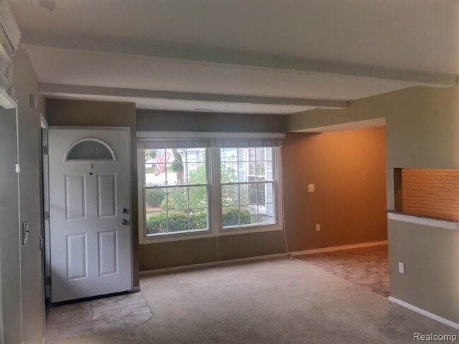 Building Photo - 2654 Wildwood Ct