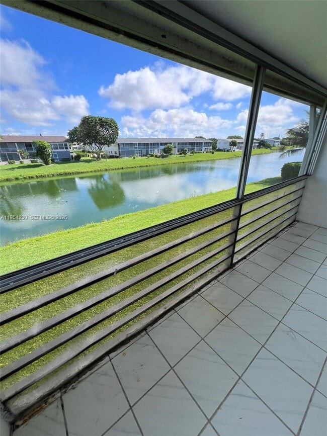 Building Photo - 89 Berkshire D