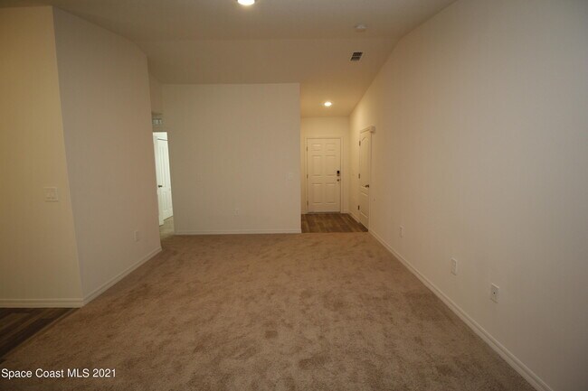 Foto del edificio - 1825 Tulane Ave SE