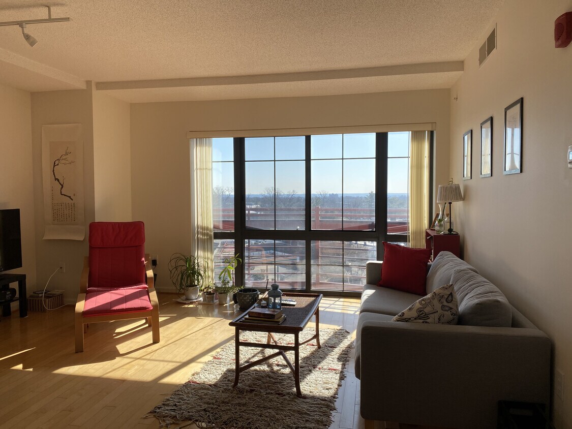 7915 Eastern Ave, Silver Spring, MD 20910 Condo for Rent in Silver Spring, MD