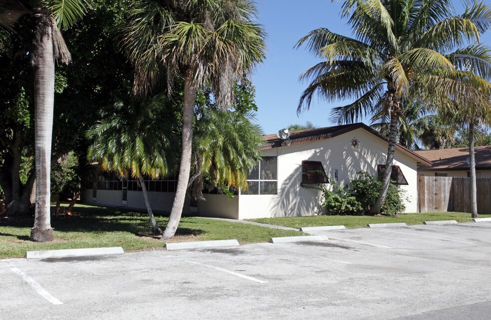 Foto principal - Harbor House Apartments