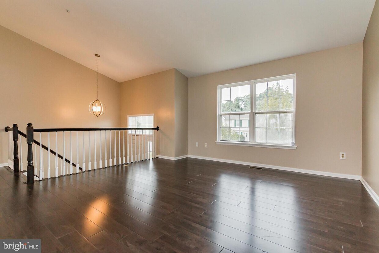 8407 Lenaskin Ln, District Heights, MD 20747 House Rental in District