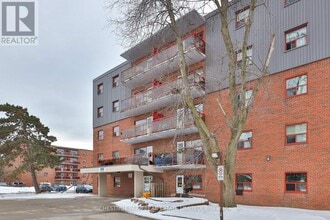 Building Photo - 888 Glen St