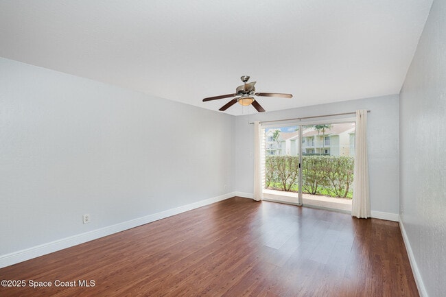 Building Photo - 1850 Charlesmont Dr