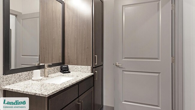 Foto del edificio - 404 Gallop Ln