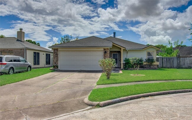Building Photo - 11323 Windmark Dr