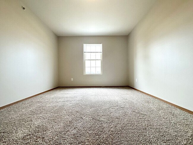 Interior Photo - Harvest View