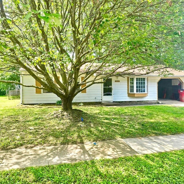 Foto del edificio - 3107 Ridgewood Dr