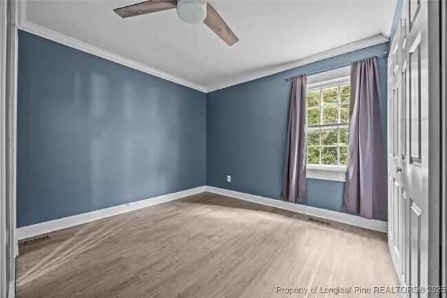 Building Photo - 1932 Dogwood St