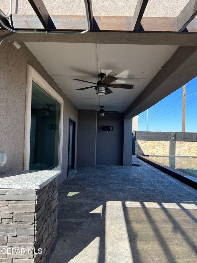 Building Photo - 3008 Bob Beamon St