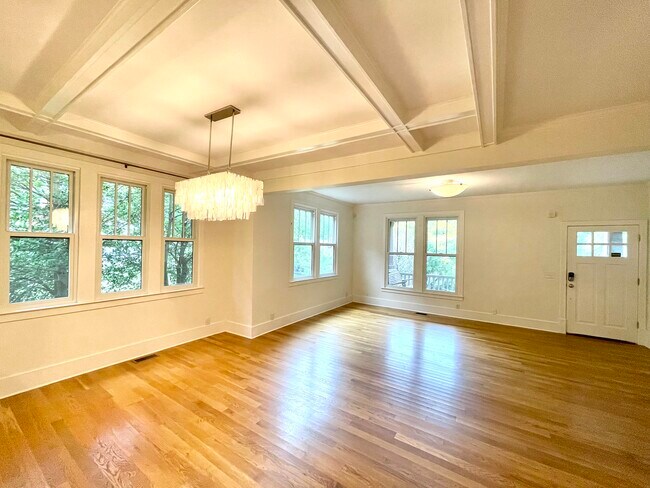 Building Photo - 1503A Ferguson Ave