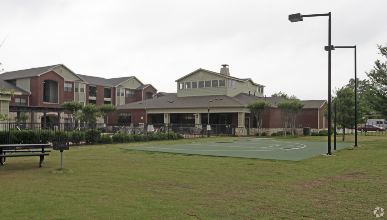Mountain Creek Apartments Grand Prairie Tx