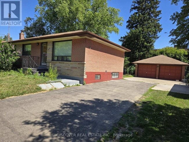 Building Photo - 186 Floradale Dr