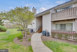 Building Photo - 1104 Aspen Dr