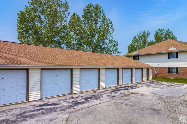 Building Photo - 1/2 OFF FIRST MONTHS RENT SPECIAL!