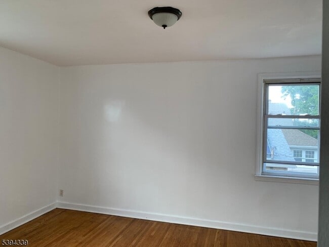 Building Photo - 23 Carpenter Terrace N