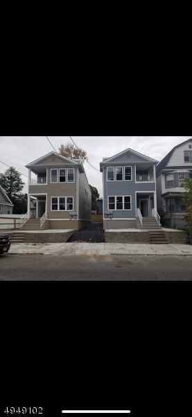 Primary Photo - 174 Maple Ave