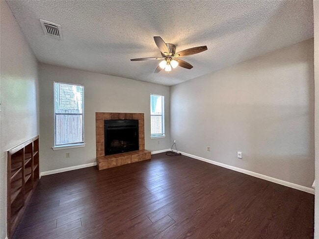 Building Photo - 8900 Schick Rd