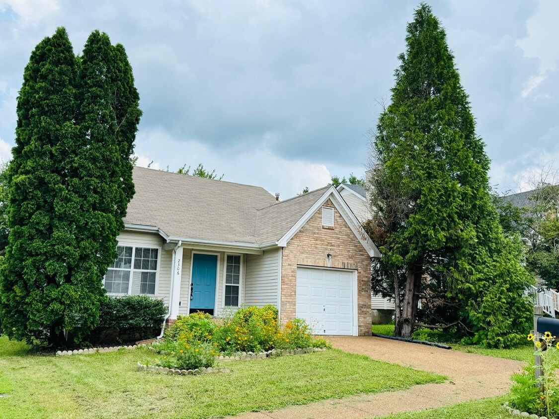 Front of house 1 - 2306 Surrey Ln (Franklin, TN)