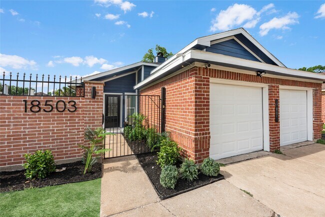 Foto del edificio - 18503 Willow Moss Dr