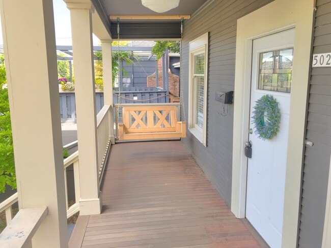 Building Photo - Vernon Craftsman Nestled into a Rare Dead-end with Bonus Entertainment Room