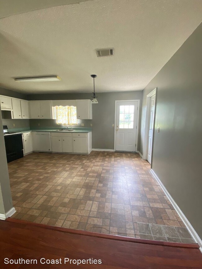Building Photo - 3 br, 2 bath House - 1452 Enterprise Drive