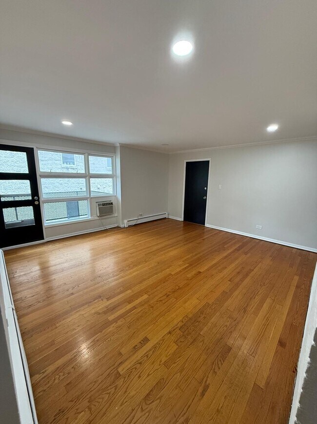 Foto del edificio - 2431 N 76th Ct