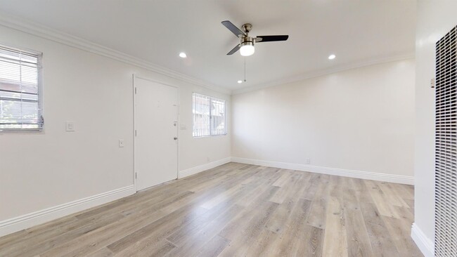 Building Photo - 1407 Alvarado Terrace